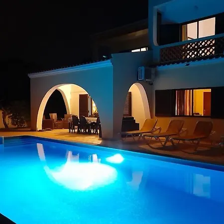 Palmeiras - Serene Private Villa Albufeira