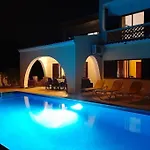 Palmeiras - Serene Private Villa Albufeira